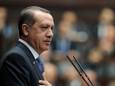 Erdoğan otoriter, AK Parti devletli olabilir mi?
