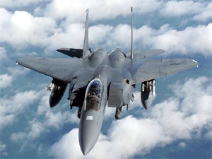 F-15'lerde yapısal çatlaklar