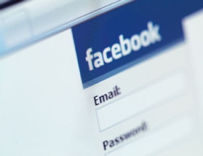 Facebook'ta küfürlü yorum yazana hapis cezası