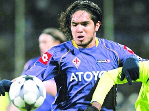 Fener'den Vargas'a servet