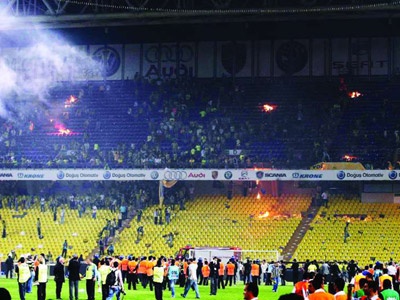 Fener'in ciğeri yanıyor