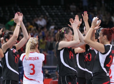 Filenin Sultanları, son şampiyona 3 - 2 kaybetti