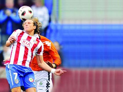 Forlan'ın hediyesi 10 numara