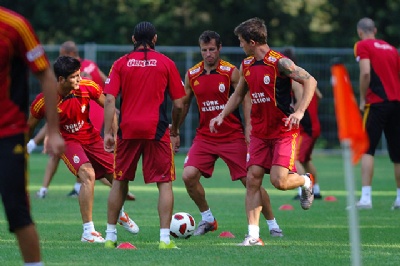 Cimbom'da durmak yok!