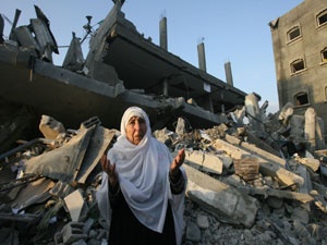 İsrail, Gazze'ye yapılan yardımları engelliyor