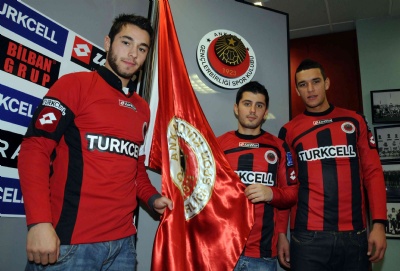 Gençlerbirliği'nde 3 yeni ismi renklerine kattı