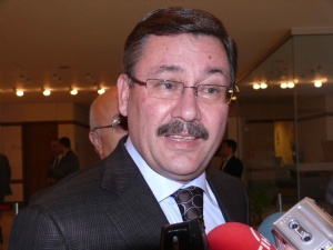 Melih Gökçek'ten MHP'ye cevap