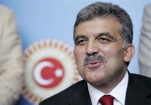 Turkey's Gul vows will be impartial as president