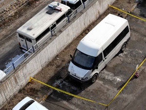 Van ve Bursa'da bomba yüklü minibüs avı