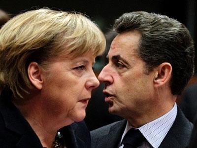 Sarkozy ve Merkel'le aynı dili konuşuyor