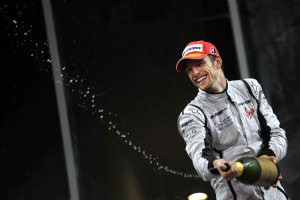 Jenson Button McLaren'e transfer oldu