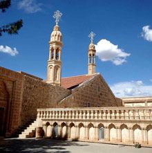 Malezya'da kilise ateşe verildi