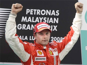 Malezya'da Raikkonen kazandı