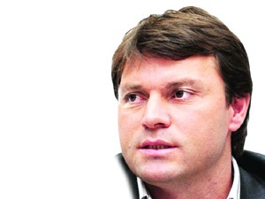Kırık kalpler kulübünden kupalara