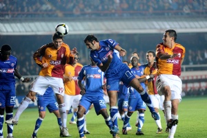 Cim Bom, Kadıköy şokunu çabuk atlattı: 2-0
