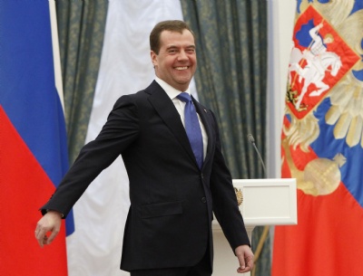 Medvedev: Nükleer silah bize lazım