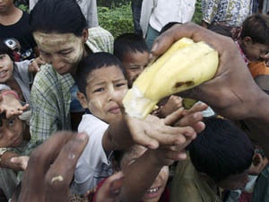 Myanmar'da ölü sayısı 68 bini aştı