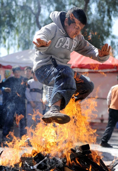 Olaysız geçen Nevruz'a kutlama