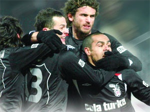 Kartal'ı yabancıları uçuruyor
