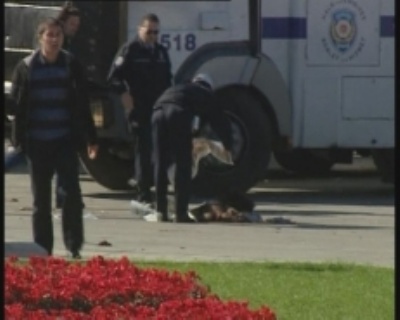 Taksim'de Çevik Kuvvet'e saldırı düzenlendi