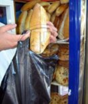 Siyah poşet kullanmak yasaklandı 