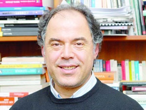 Prof. Dr. Fuat Keyman: AKP Türkiye'yi Kürt sorunuy
