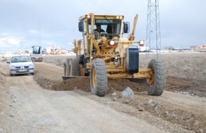 Meram'da yollar düzeliyor