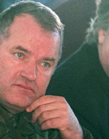 Sırp Kasabı Mladiç Belgrad'da saklanıyor