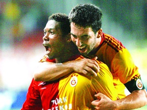 Rijkaard'tan yine rotasyon