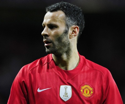 Ryan Giggs, milli takıma dönme yolunda