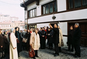 AK Partili kadınlardan Odunpazarı'na kültür gezisi
