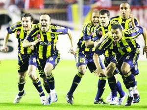 Çin Seddi'ni aştı