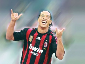 Scolari Ronaldinho ile birlikte geliyor