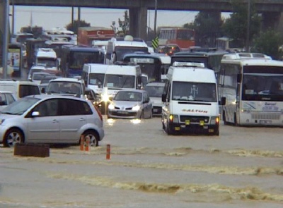 Meteorolojiden 15 ile sel uyarısı