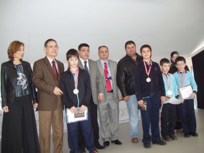 Meslekler sevilirse başarı devamlı olur