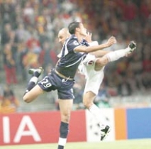 Sessiz ve derinden
