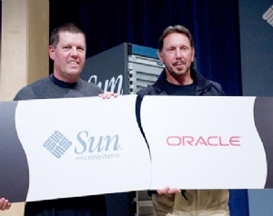 Oracle, Sun'ı alıyor