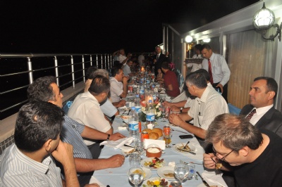 Otelciler Bera Hotel'de iftarda buluştu