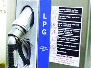 Tavan zamları LPG'li araca yönlendirdi