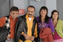 Bir demet kahkaha yeniden başlıyor