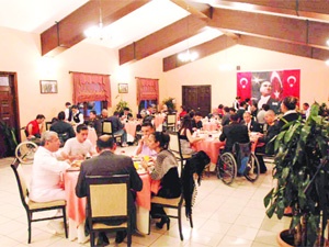 Başbuğ'dan gazilere iftar