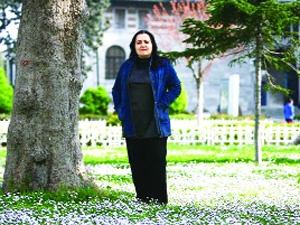 Meşrutiyete hikâyelerin aynasından bakmak 