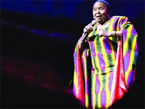 Mama Afrika hayatını kaybetti