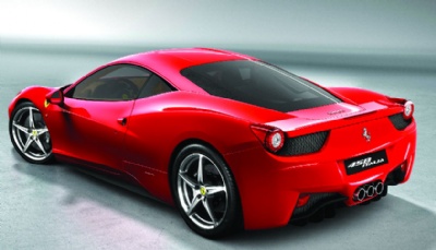 Ödül koleksiyoncusu Ferrari 458 lTALIA