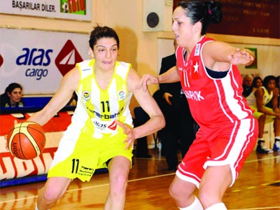 Nevriye All Star kadrosunda