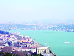 Avrupa'da çalışır Anadolu'da yaşarız