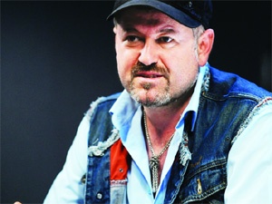 Derin devlet TRT'ye de sızdı