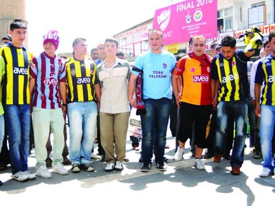 Urfa'da futbol bayramı