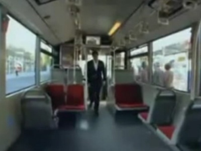 Tartışılan metrobüs reklamı için ne dedi?