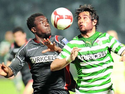 Volkan'dan sonra Ozan da yeşil ışık yaktı